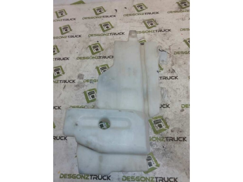 Recambio de deposito limpia para iveco trucks stralis ad 190s43 referencia OEM IAM 504011556 57037 