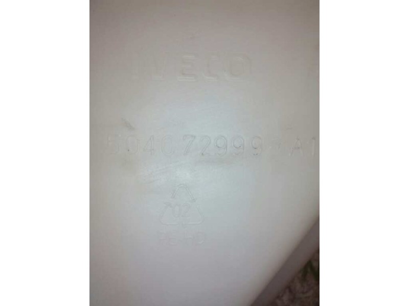 Recambio de deposito limpia para iveco trucks stralis ad 190s31 referencia OEM IAM 504072999  