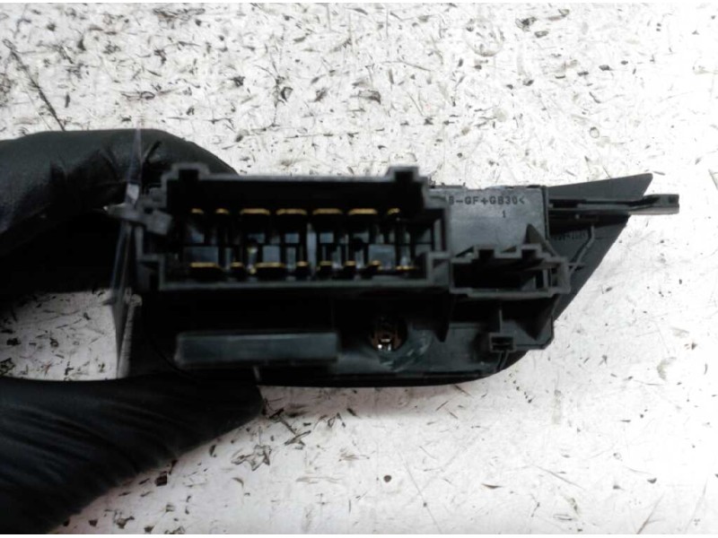 Recambio de mando luces para volkswagen polo (801/803) cl extra coupe referencia OEM IAM  14 PINS 