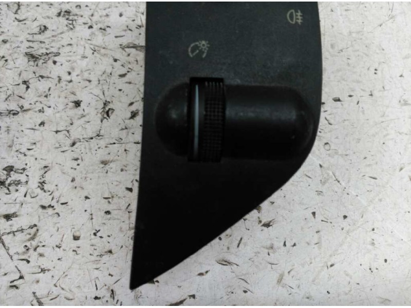 Recambio de mando luces para volkswagen polo (801/803) cl extra berlina referencia OEM IAM  14PINS 