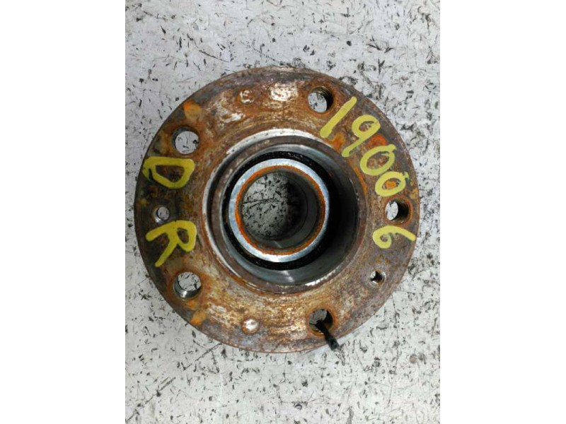 Recambio de buje trasero derecho para peugeot boxer kombi (rs3000)(333) hdi luxus (330) referencia OEM IAM   