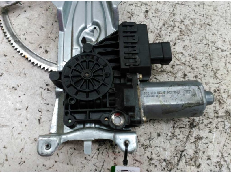 Recambio de elevalunas delantero derecho para opel astra g berlina club referencia OEM IAM 90521882 119951200 