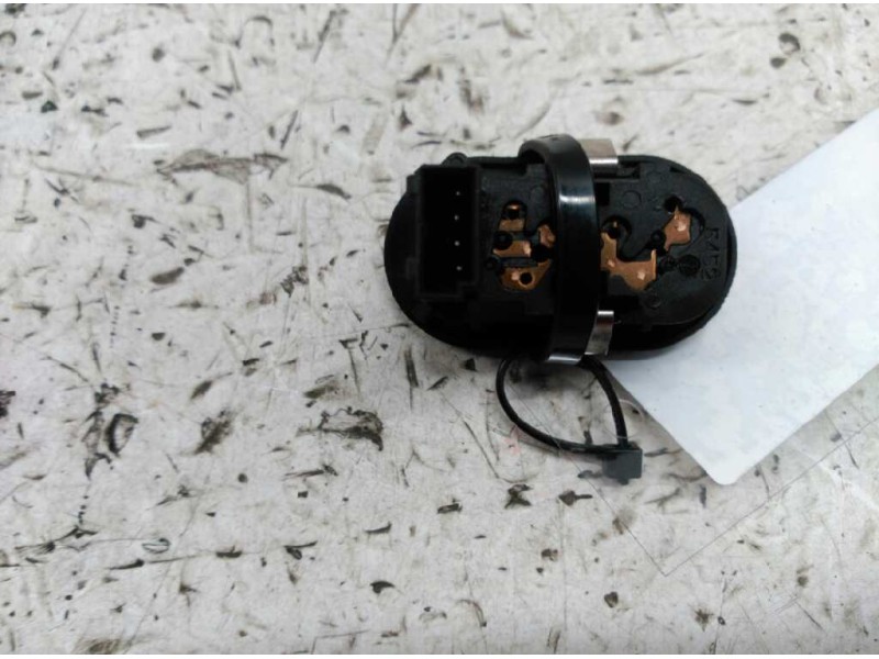 Recambio de mando elevalunas delantero derecho para opel astra g berlina club referencia OEM IAM   