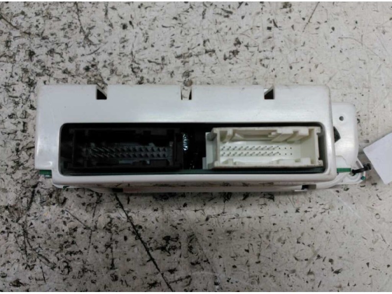 Recambio de mando climatizador para ford mondeo berlina (ge) ambiente referencia OEM IAM CD132EATC  