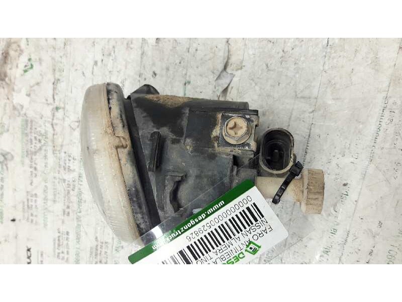 Recambio de faro antiniebla derecho para nissan almera tino (v10m) referencia OEM IAM   