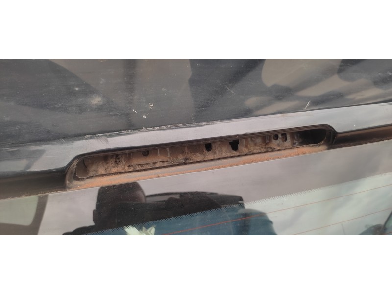 Recambio de porton trasero para hyundai i30 1.6 crdi cat referencia OEM IAM   