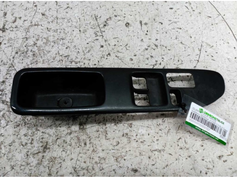 Recambio de guarnecidos varios para nissan serena (c23m) 2.0 slx diesel referencia OEM IAM 809511C710  