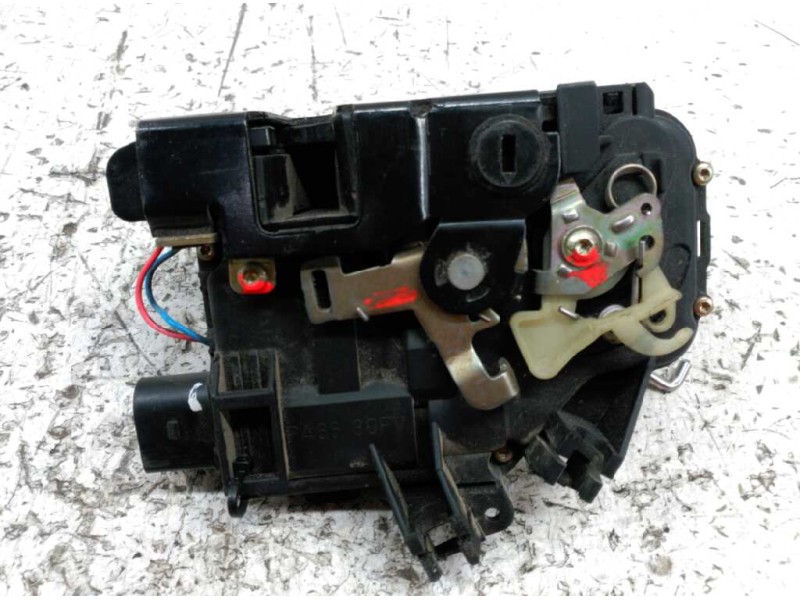Recambio de cerradura puerta delantera derecha para audi a6 berlina (4b2) 1.9 tdi referencia OEM IAM PA6630FV  