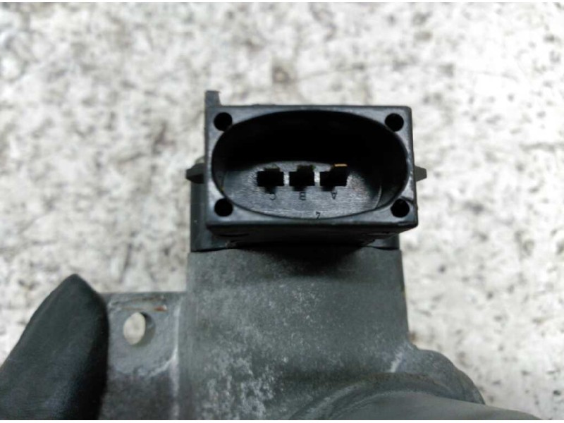 Recambio de caja mariposa para ford escort cabrio xr3i referencia OEM IAM 938FMA  