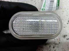 Recambio de piloto lateral izquierdo para renault master ii phase 2 caja cerrada 2.5 dci diesel cat referencia OEM IAM   