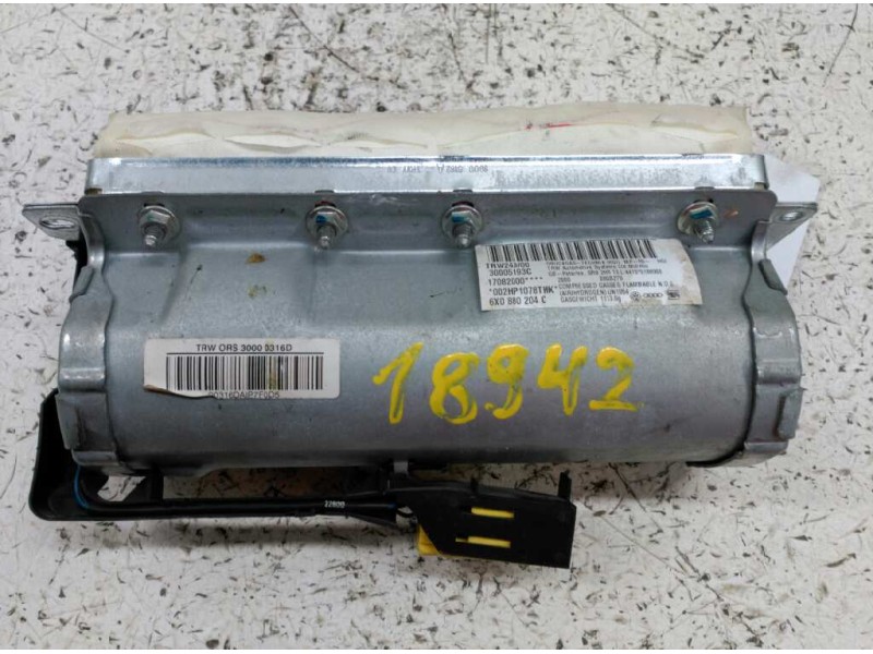 Recambio de airbag delantero derecho para volkswagen polo berlina (6n2) trendline referencia OEM IAM 30005193C 1708200 002HP1078