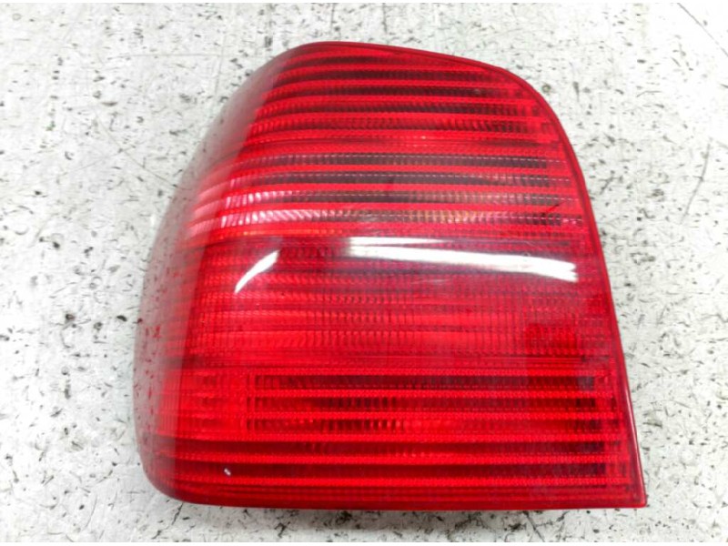 Recambio de piloto trasero izquierdo para volkswagen polo berlina (6n2) trendline referencia OEM IAM   