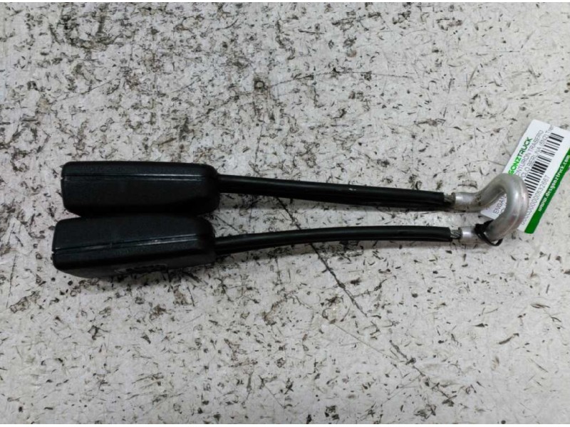 Recambio de enganche de cinturon trasero para volkswagen polo berlina (6n2) trendline referencia OEM IAM   