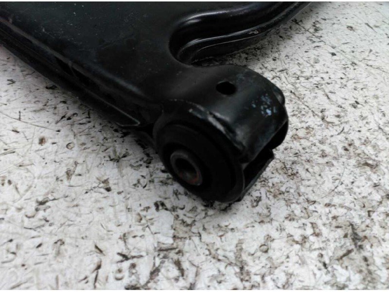 Recambio de brazo suspension inferior delantero derecho para opel astra g berlina club referencia OEM IAM   