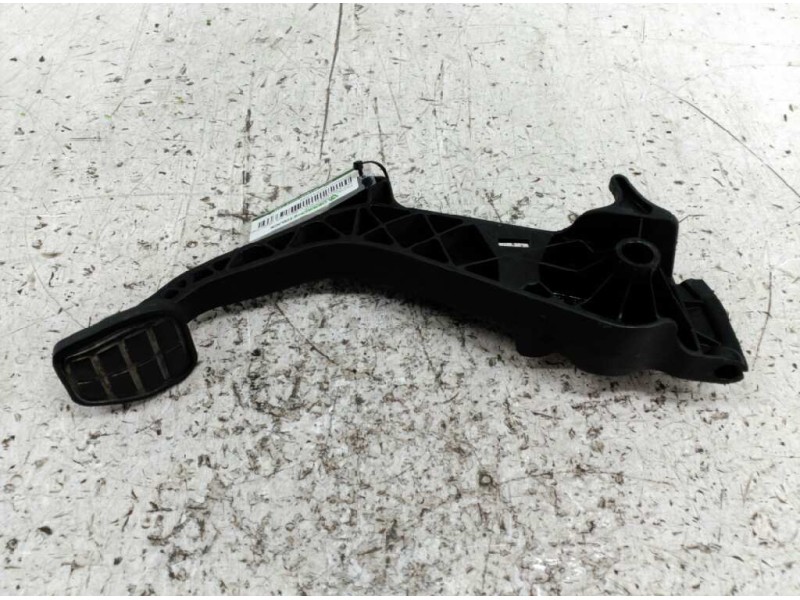 Recambio de pedal embrague para volkswagen polo berlina (6n2) trendline referencia OEM IAM   