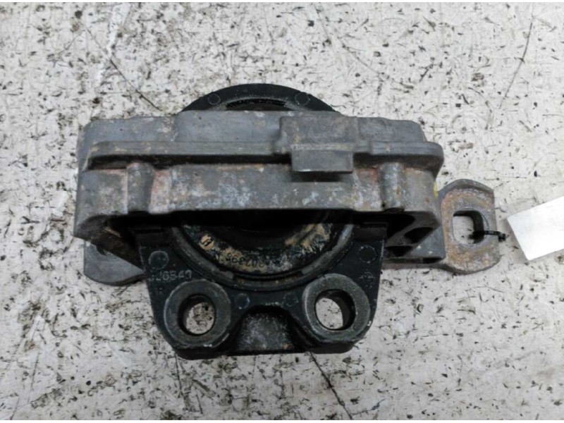 Recambio de soporte motor para ford focus berlina (cap) ambiente (d) referencia OEM IAM   