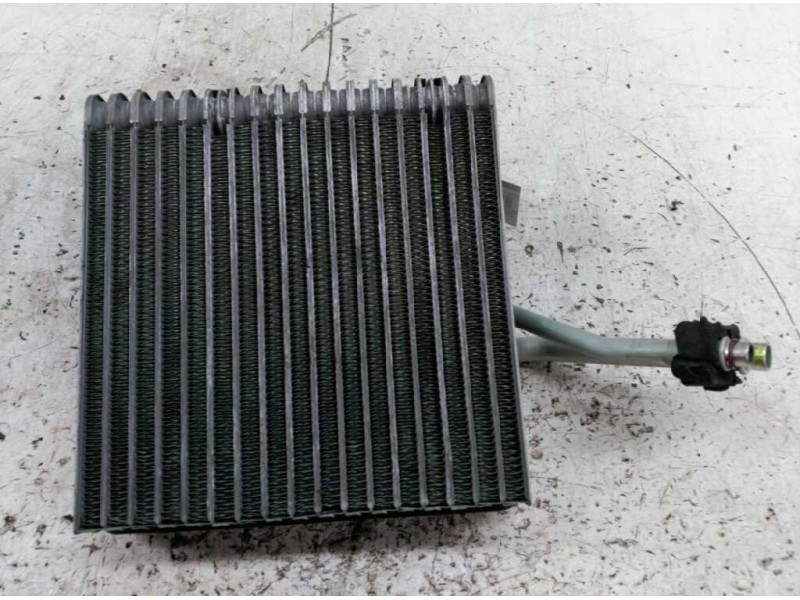 Recambio de evaporador aire acondicionado para volkswagen polo berlina (6n2) trendline referencia OEM IAM 1H1819031A  