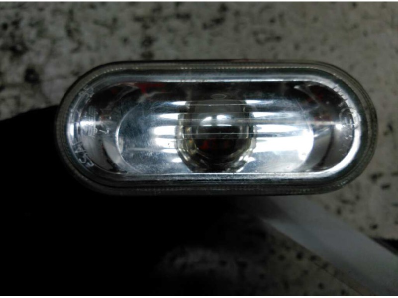 Recambio de piloto lateral izquierdo para volkswagen polo berlina (6n2) trendline referencia OEM IAM  BLANCO 