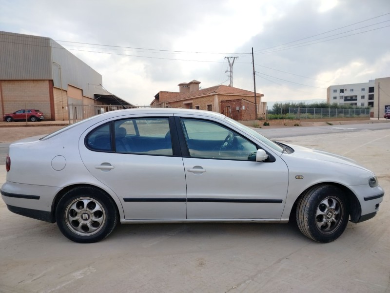 seat toledo (1m2) del año 1999