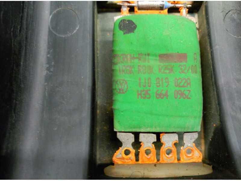 Recambio de resistencia calefaccion para volkswagen polo berlina (6n2) trendline referencia OEM IAM   
