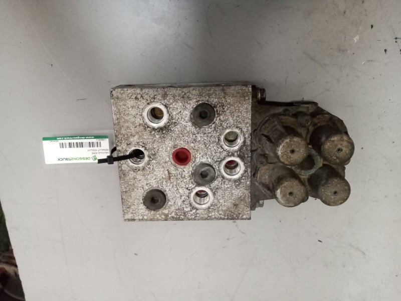 Recambio de valvula aire para renault midlum 4.8 diesel referencia OEM IAM AE4440 SEBO1115 VALVULA CUADRUPLE