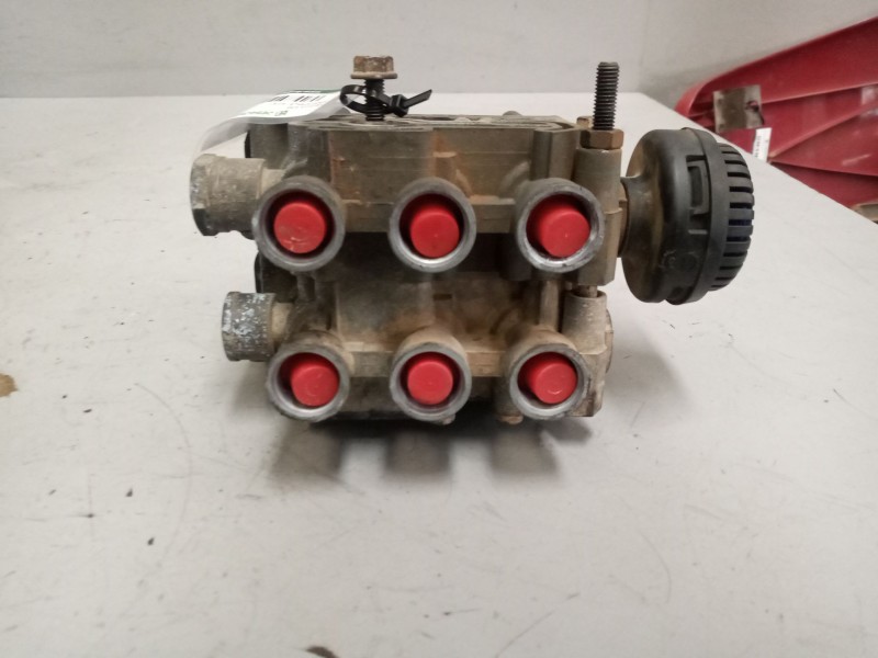 Recambio de valvula aire para iveco stralis (ad/at) 7.8 diesel referencia OEM IAM 4728801030  