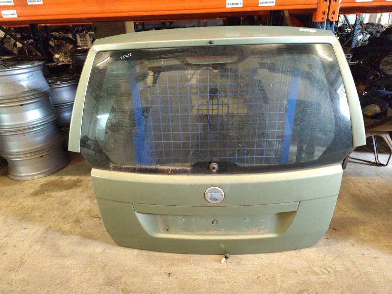 Recambio de porton trasero para fiat idea (135) 1.4 16v active (i+a) referencia OEM IAM   