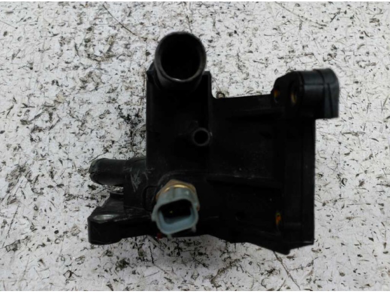 Recambio de cuerpo termostato para ford focus berlina (cap) ambiente (d) referencia OEM IAM SP5280  