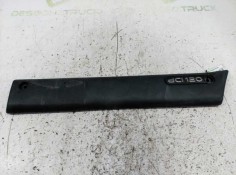 Recambio de moldura para renault master desde ´98 referencia OEM IAM 7701692581 DELANTERA DERECHA 
