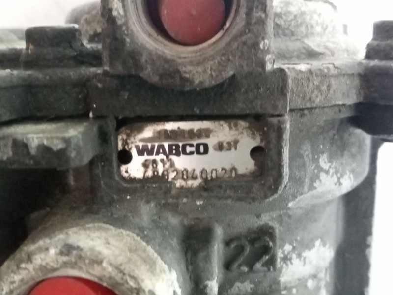 Recambio de valvula aire para daf xf 105 fa 105.460 (462cv) referencia OEM IAM 4802040020  