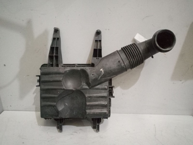 Recambio de filtro aire para riocar march 07 referencia OEM IAM A0000907801  