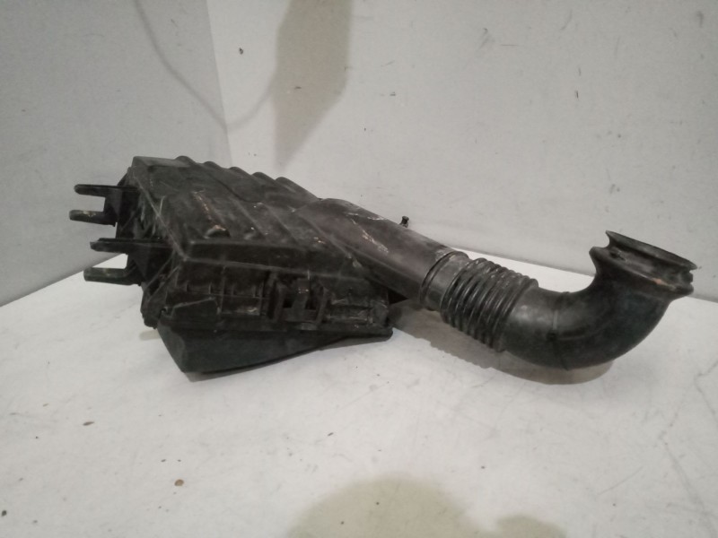 Recambio de filtro aire para riocar march 07 referencia OEM IAM A0000907801  