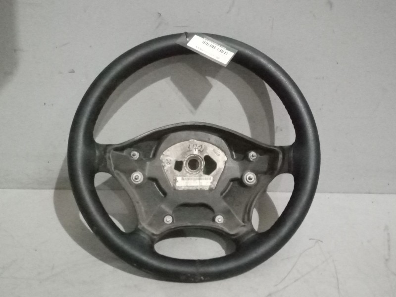 Recambio de volante para riocar march 07 referencia OEM IAM A9064640001  