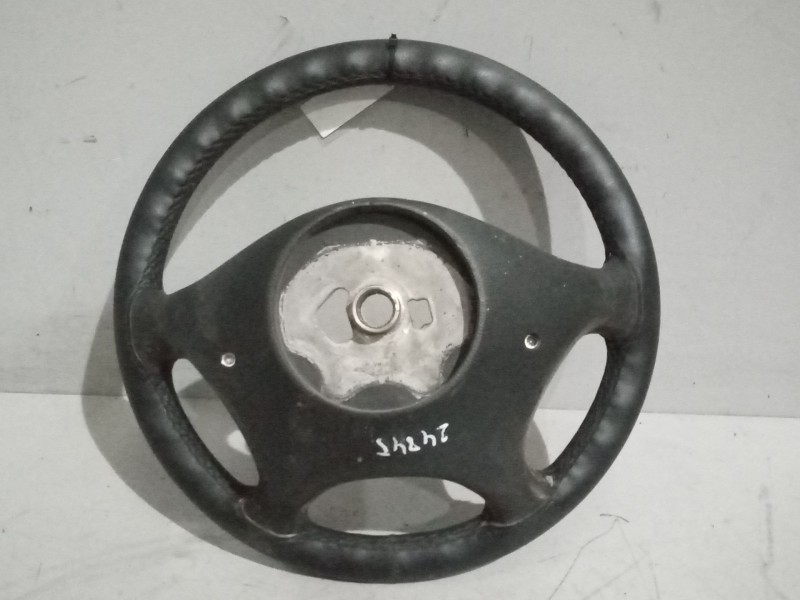 Recambio de volante para riocar march 07 referencia OEM IAM A9064640001  