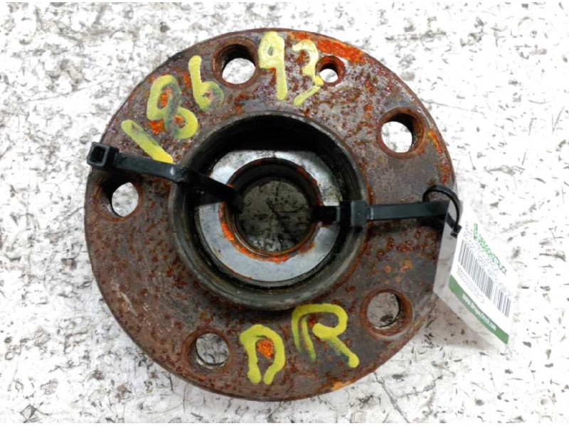 Recambio de buje trasero derecho para peugeot expert kasten komfort confort acristalato referencia OEM IAM   