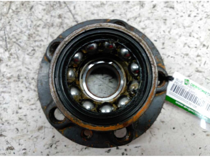 Recambio de buje trasero izquierdo para peugeot expert kasten komfort confort acristalato referencia OEM IAM   