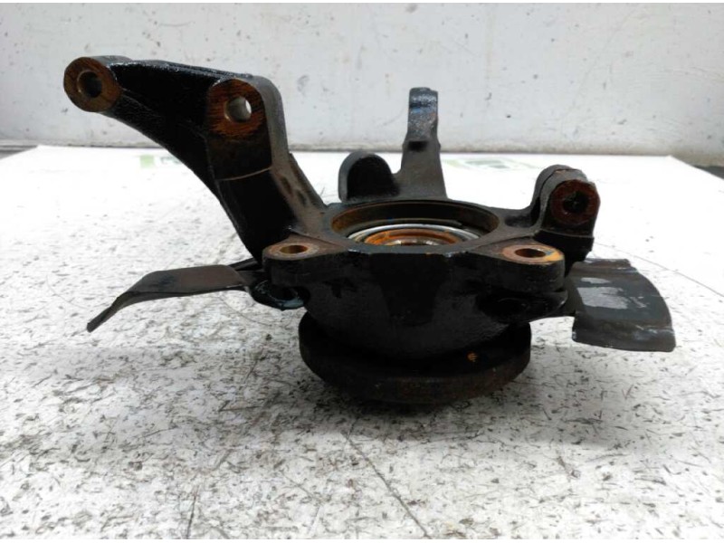 Recambio de mangueta delantera derecha para peugeot expert kasten komfort confort acristalato referencia OEM IAM   