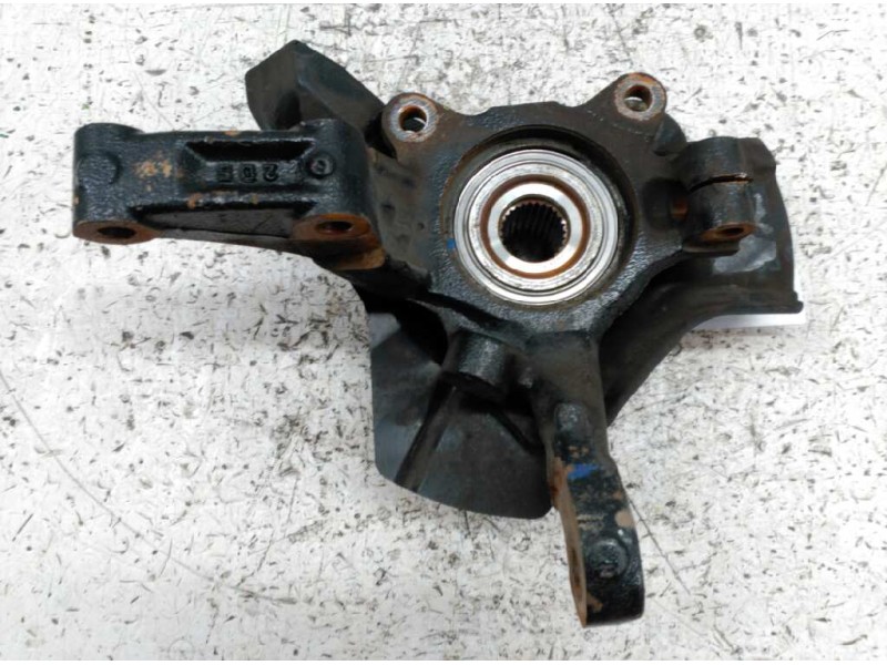 Recambio de mangueta delantera izquierda para peugeot expert kasten komfort confort acristalato referencia OEM IAM   