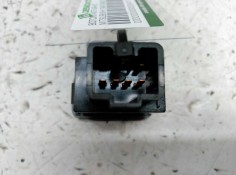 Recambio de boton antivaho para mitsubishi santamo (hyundai) santamo confort referencia OEM IAM  PARTE TRASERA  2