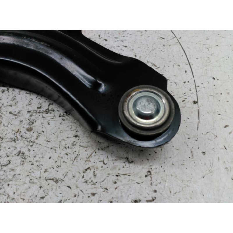 Recambio de brazo suspension inferior delantero izquierdo para renault scenic ii grand confort dynamique referencia OEM IAM   