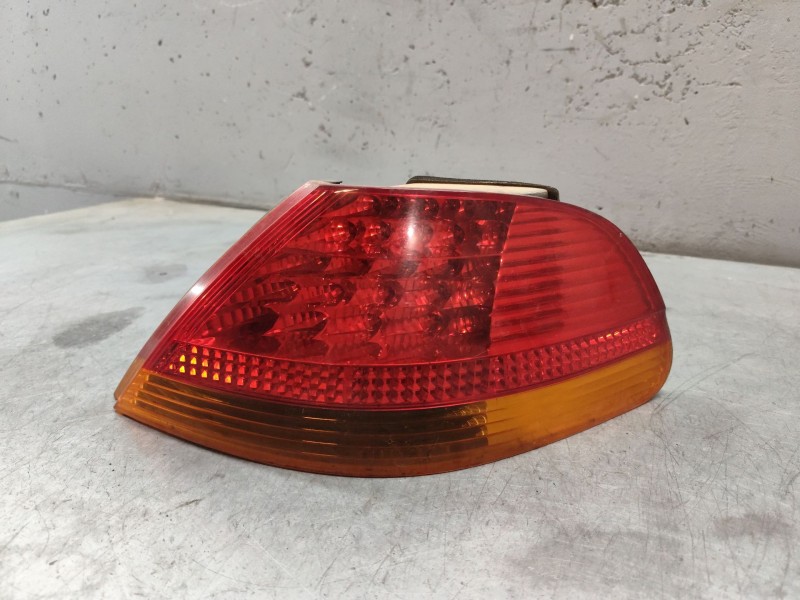 Recambio de piloto trasero derecho para bmw serie 7 (e65/e66) 730d referencia OEM IAM   