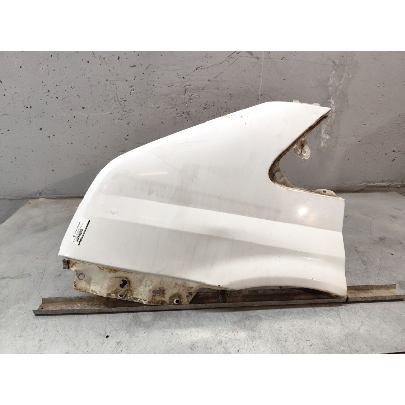 Recambio de aleta delantera izquierda para ford transit mod.2000 caja abierta 2.4 tde referencia OEM IAM   