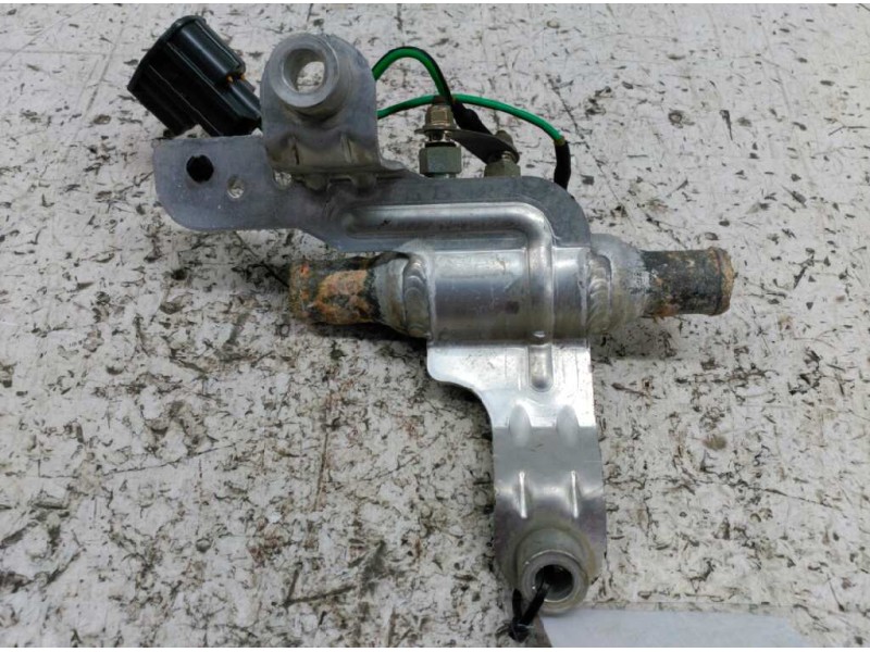 Recambio de cuerpo calentadores agua para ford focus berlina (cak) ambiente referencia OEM IAM   