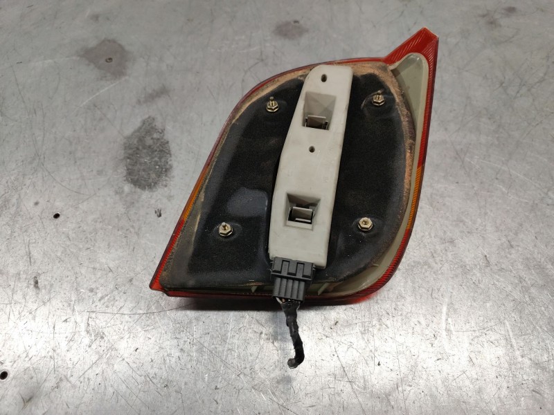 Recambio de piloto trasero izquierdo para ford fiesta berl./courier si referencia OEM IAM   