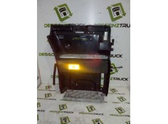 Recambio de peldaño derecho para scania serie 4 (p/r 144 l) fsa 460 (4x2) e2 corto cr 13 / 14 b referencia OEM IAM   