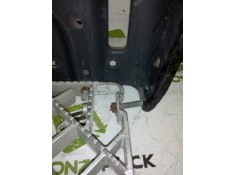 Recambio de peldaño derecho para scania serie 4 (p/r 144 l) fsa 460 (4x2) e2 corto cr 13 / 14 b referencia OEM IAM    2