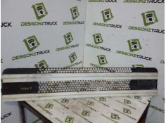 Recambio de rejilla delantera central para scania serie 4 (p/r 144 l) fsa 460 (4x2) e2 corto cr 13 / 14 b referencia OEM IAM    2