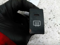 Recambio de boton antivaho para hyundai matrix (fc) 1.5 crdi gls referencia OEM IAM 9371017000  