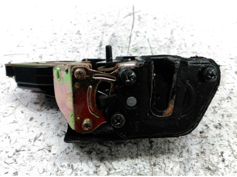 Recambio de cerradura puerta trasera derecha para hyundai matrix (fc) 1.5 crdi gls referencia OEM IAM   