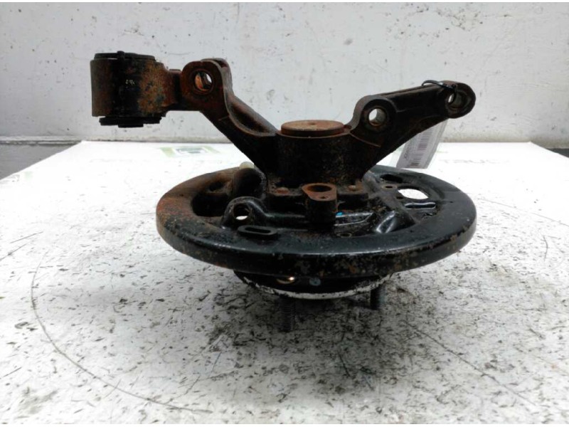 Recambio de mangueta trasera izquierda para hyundai matrix (fc) 1.5 crdi gls referencia OEM IAM   